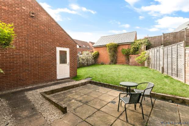 Additional Property Image 4 bedroom Semi Detached for sale in Bracknell 15