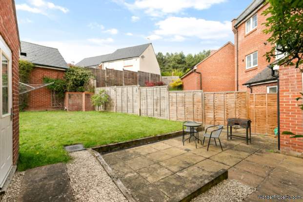 Additional Property Image 4 bedroom Semi Detached for sale in Bracknell 7