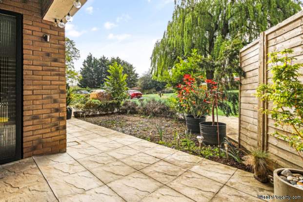 Additional Property Image 2 bedroom Apartment for sale in Bracknell 7