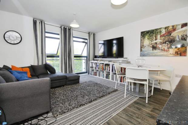 Additional Property Image 2 bedroom Flat to rent in Bracknell 3