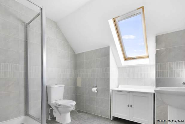 Additional Property Image 4 bedroom Detached for sale in Bracknell 9