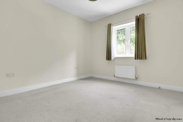 Additional Property Image 4 bedroom Detached for sale in Bracknell 10