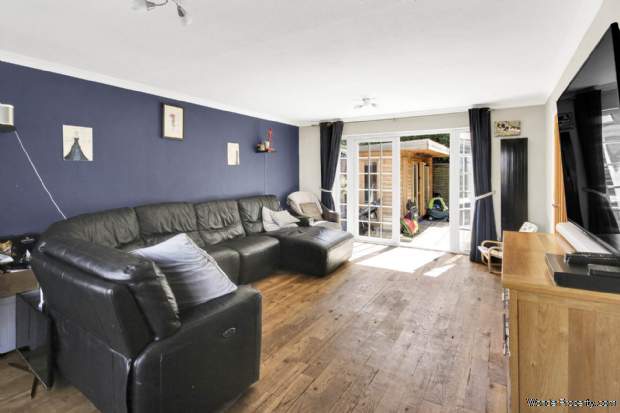 Additional Property Image 4 bedroom Detached for sale in Bracknell 4