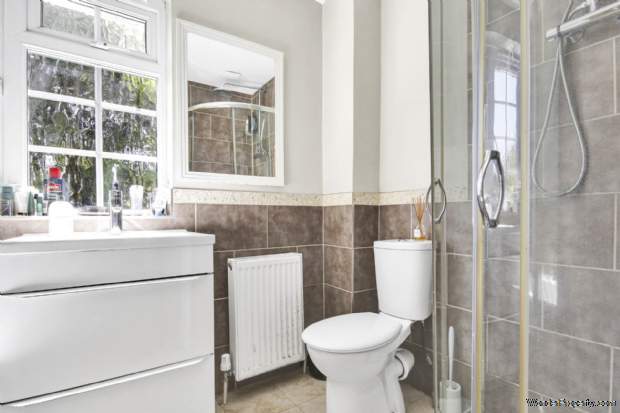 Additional Property Image 4 bedroom Detached for sale in Bracknell 17