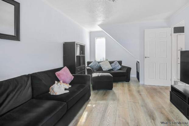 Additional Property Image 3 bedroom Semi Detached for sale in Bracknell 3