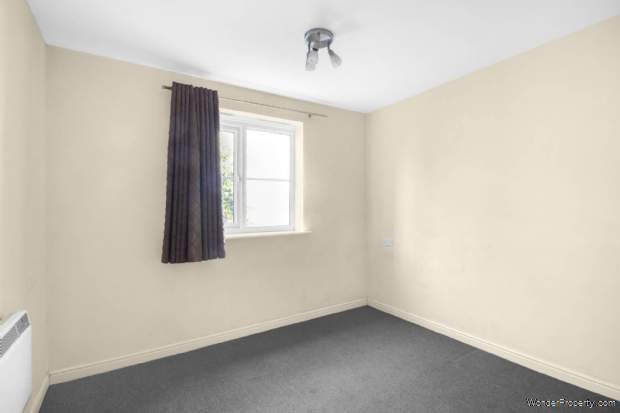 Additional Property Image 2 bedroom Apartment for sale in Bracknell 5
