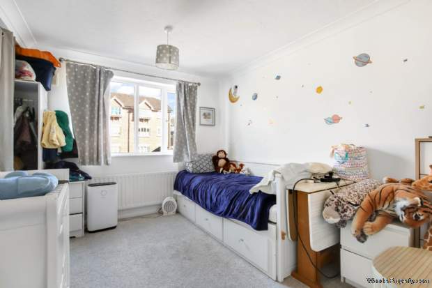 Additional Property Image 2 bedroom Apartment for sale in Bracknell 5