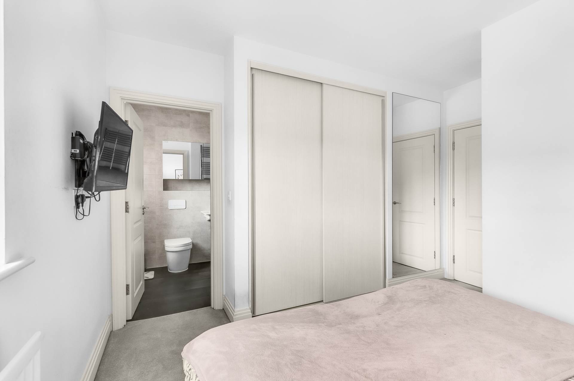 Additional Property Image 3 bedroom End of Terrace for sale in Bracknell 13