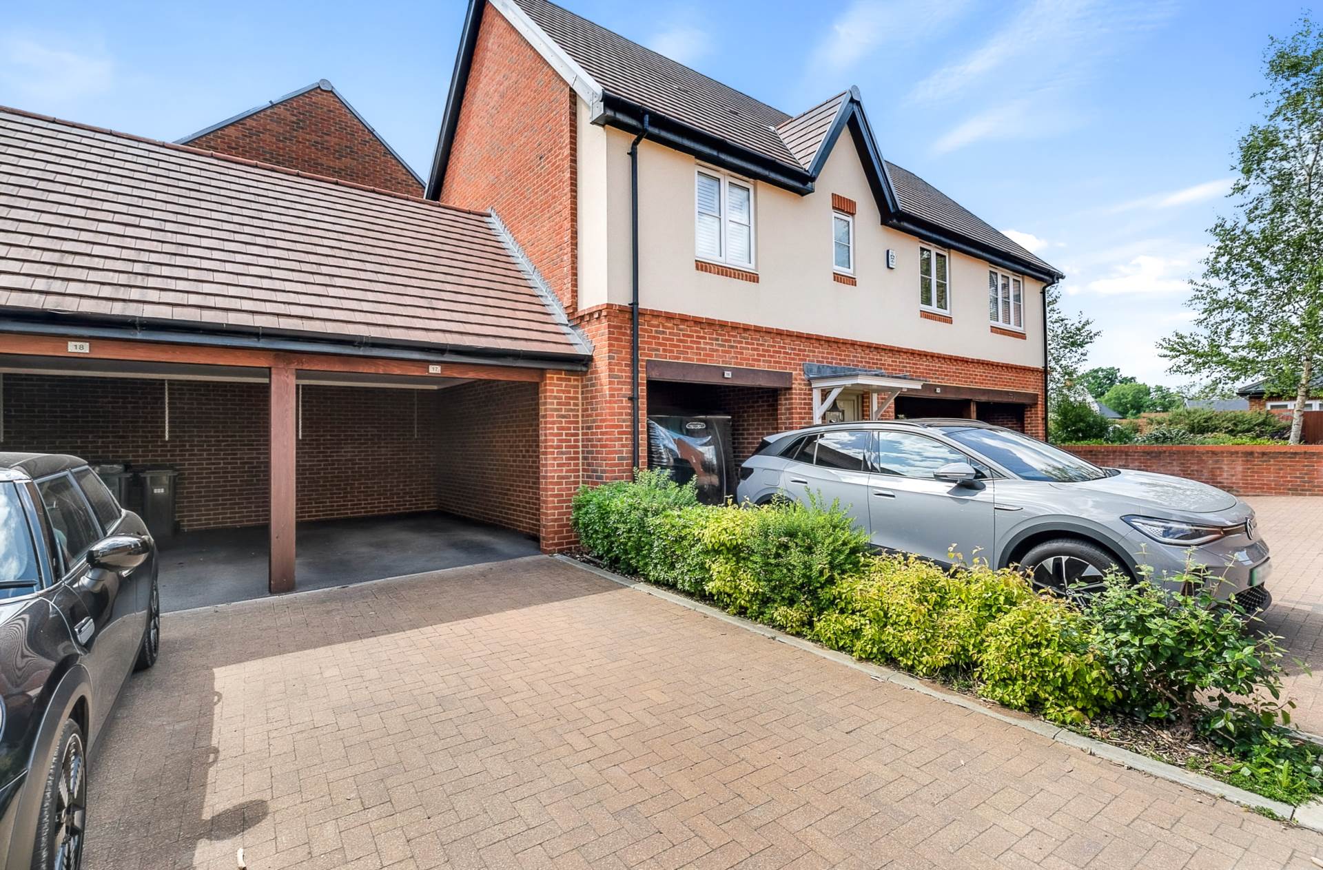 Additional Property Image 3 bedroom End of Terrace for sale in Bracknell 17