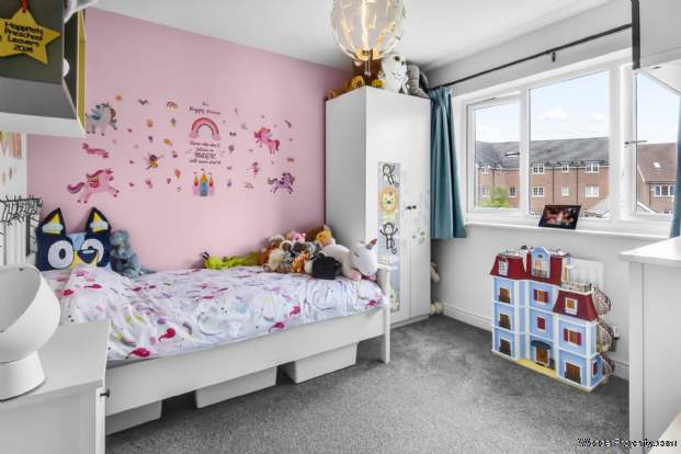 Additional Property Image 4 bedroom Detached for sale in Bracknell 10