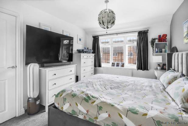 Additional Property Image 4 bedroom Detached for sale in Bracknell 12