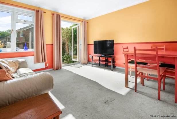 Additional Property Image 2 bedroom Semi Detached for sale in Bracknell 2