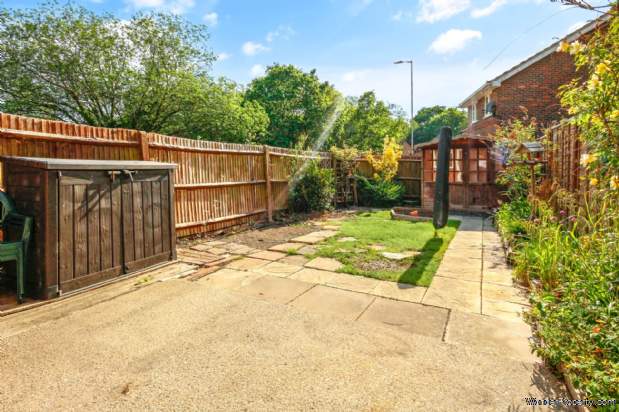 Additional Property Image 2 bedroom Semi Detached for sale in Bracknell 7