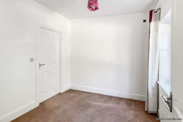 Additional Property Image 4 bedroom Detached to rent in Bracknell 4