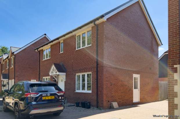 Additional Property Image 4 bedroom Detached to rent in Bracknell 14