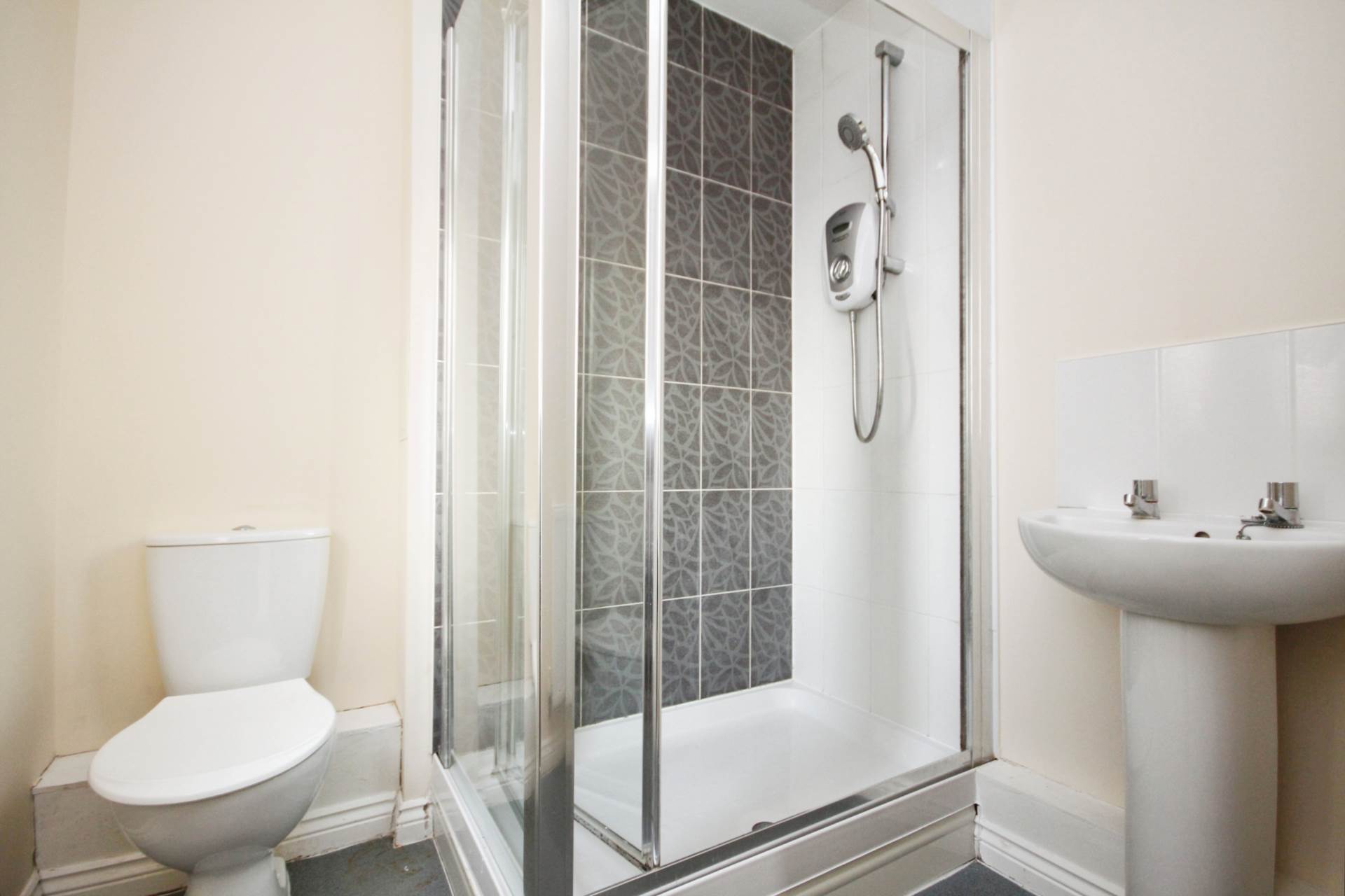 Additional Property Image 2 bedroom Apartment to rent in Bracknell 7