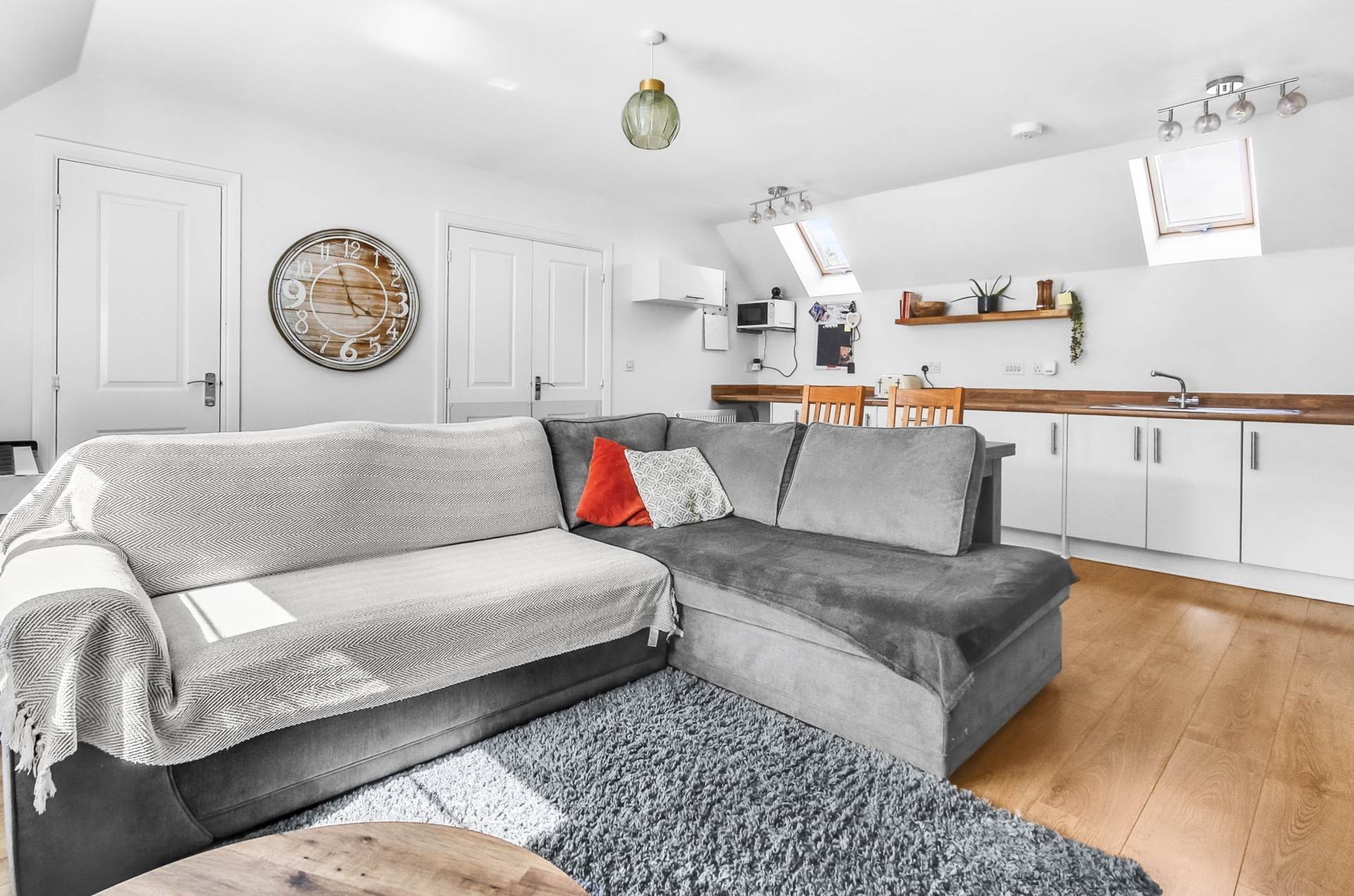 Additional Property Image 1 bedroom Coach House for sale in Bracknell 6