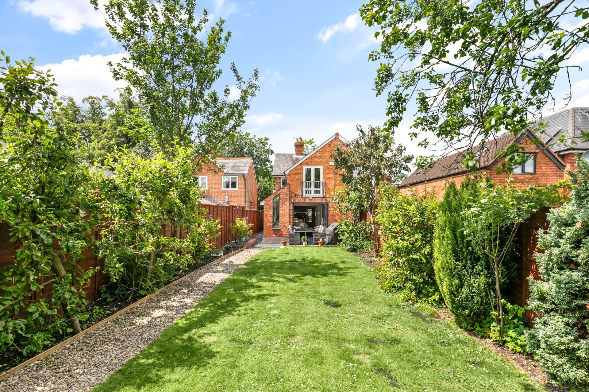 Additional Property Image 3 bedroom Semi Detached for sale in Bracknell 2