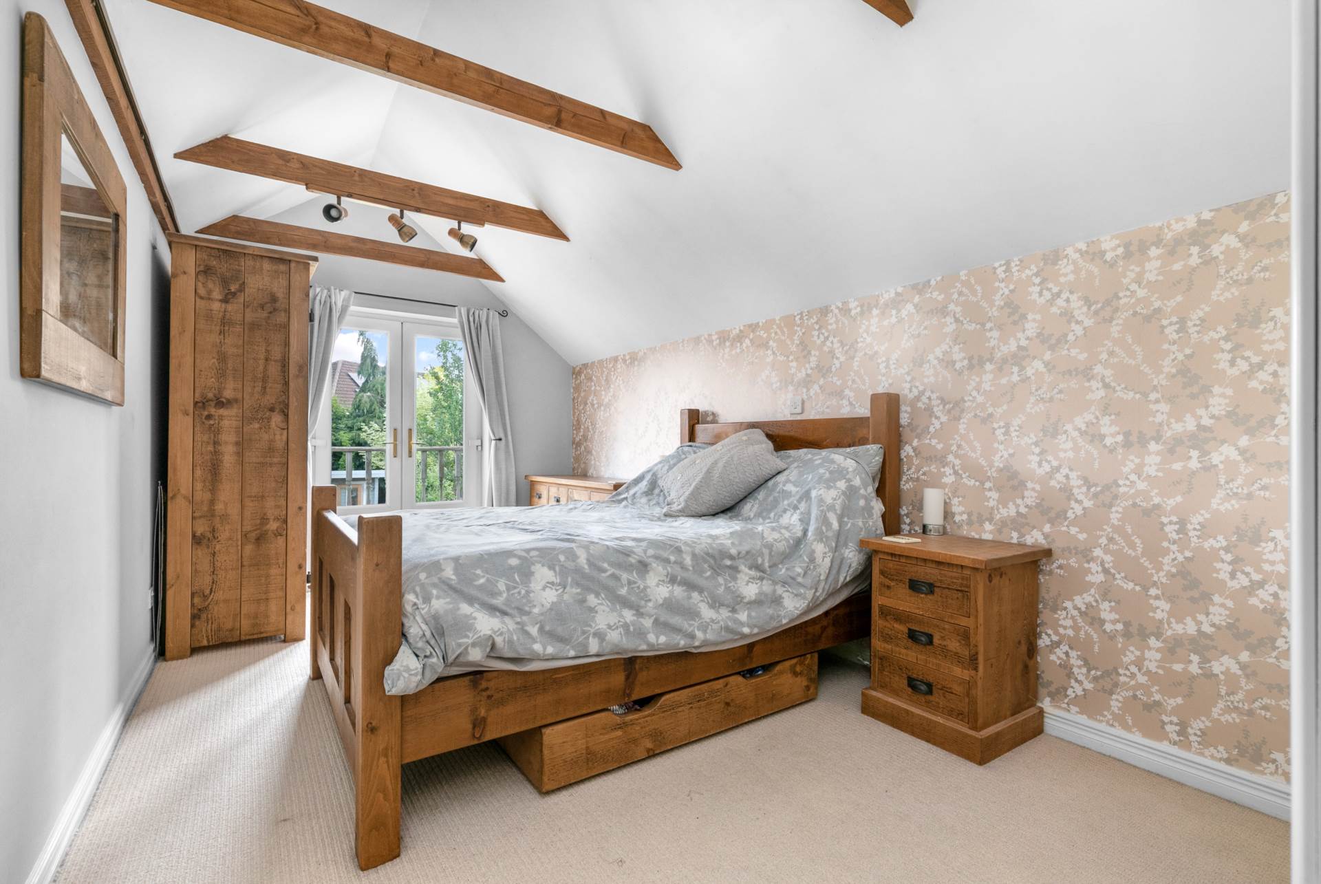 Additional Property Image 3 bedroom Semi Detached for sale in Bracknell 9