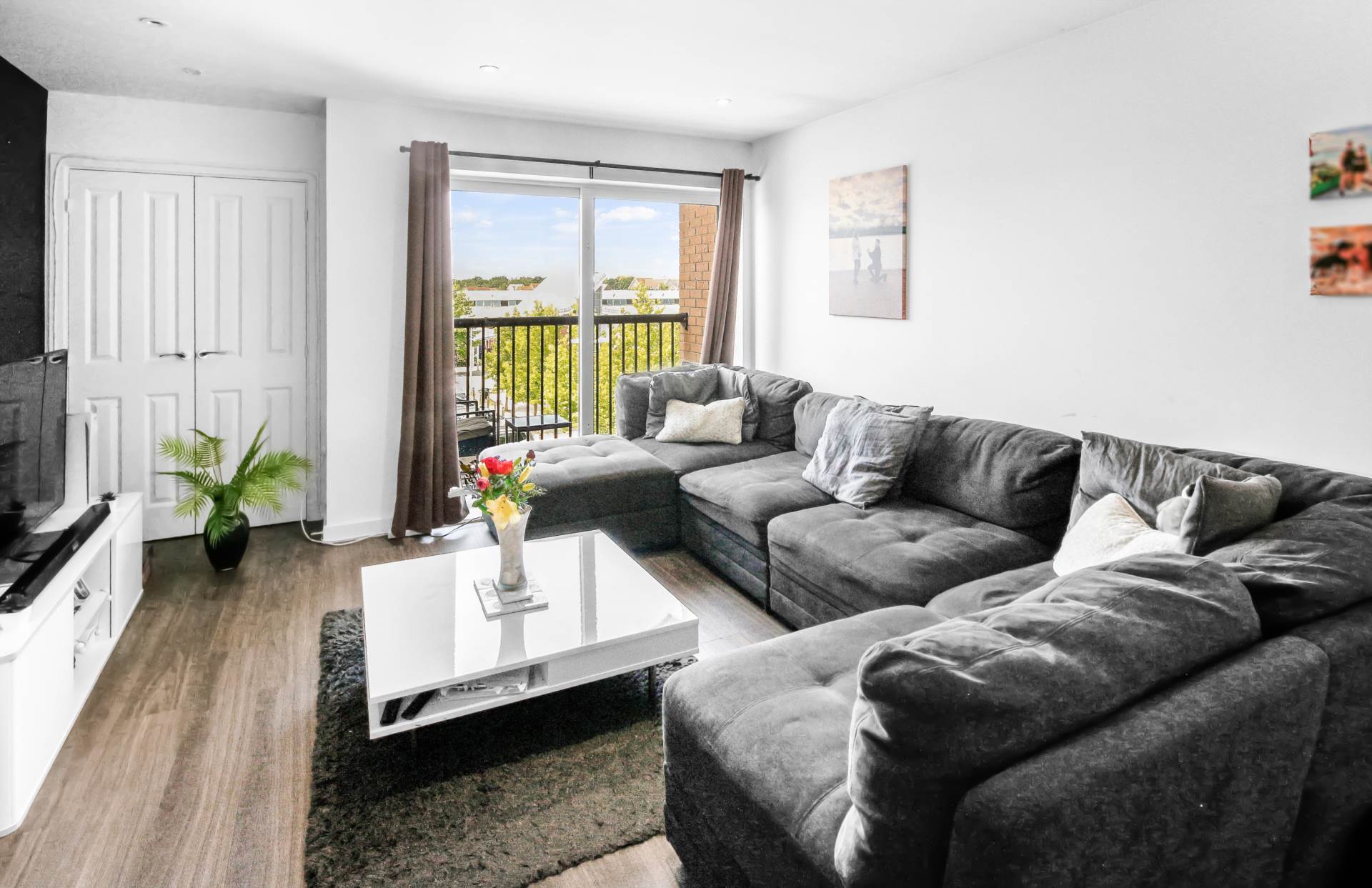Additional Property Image 2 bedroom Flat for sale in Bracknell 3