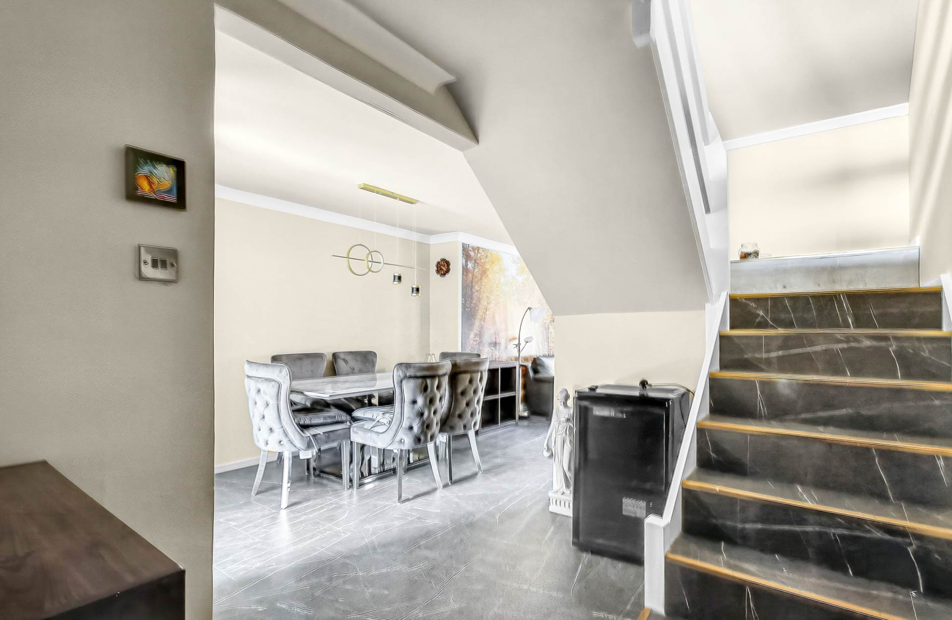 Additional Property Image 4 bedroom Semi Detached for sale in Bracknell 7