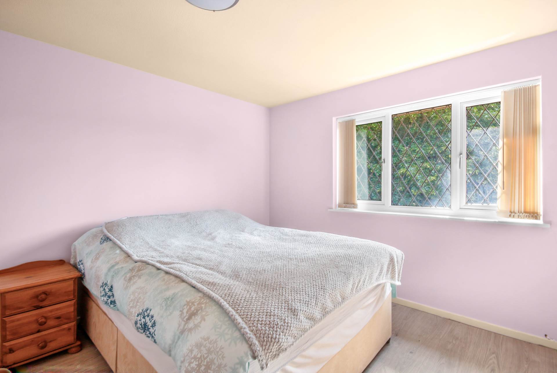 Additional Property Image 4 bedroom Semi Detached for sale in Bracknell 8