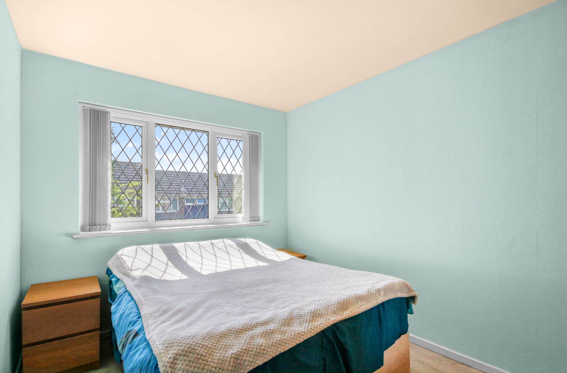 Additional Property Image 4 bedroom Semi Detached for sale in Bracknell 10