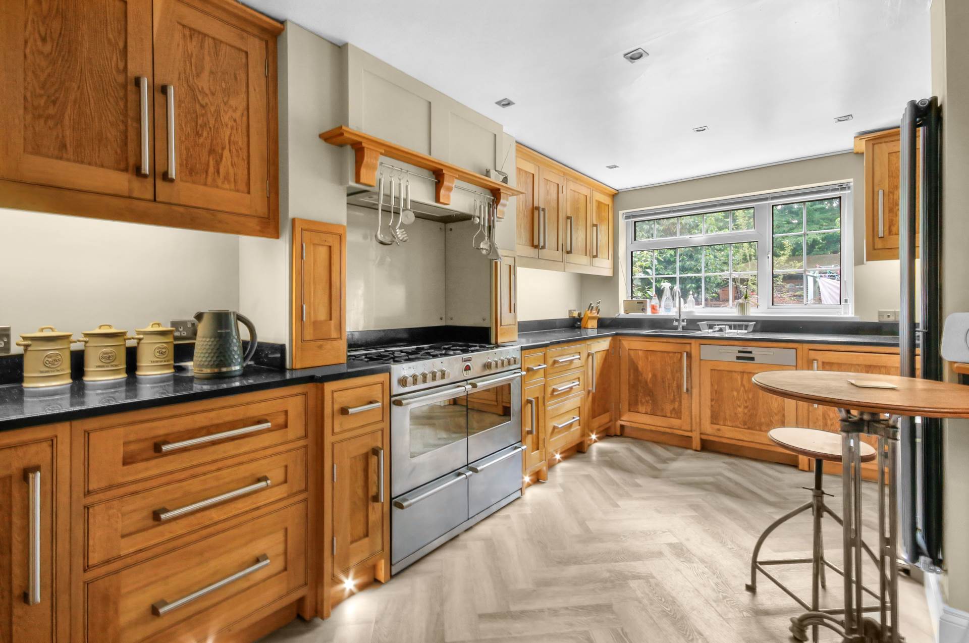 Additional Property Image 3 bedroom Semi Detached for sale in Bracknell 2