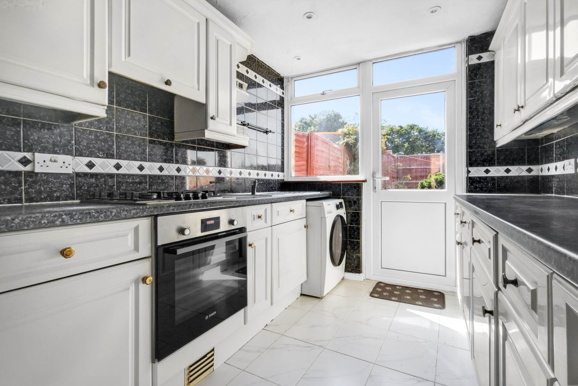 Additional Property Image 3 bedroom Terraced to rent in Bracknell 2