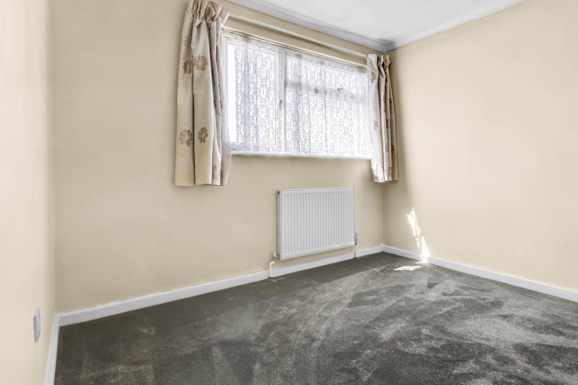 Additional Property Image 3 bedroom Terraced to rent in Bracknell 8