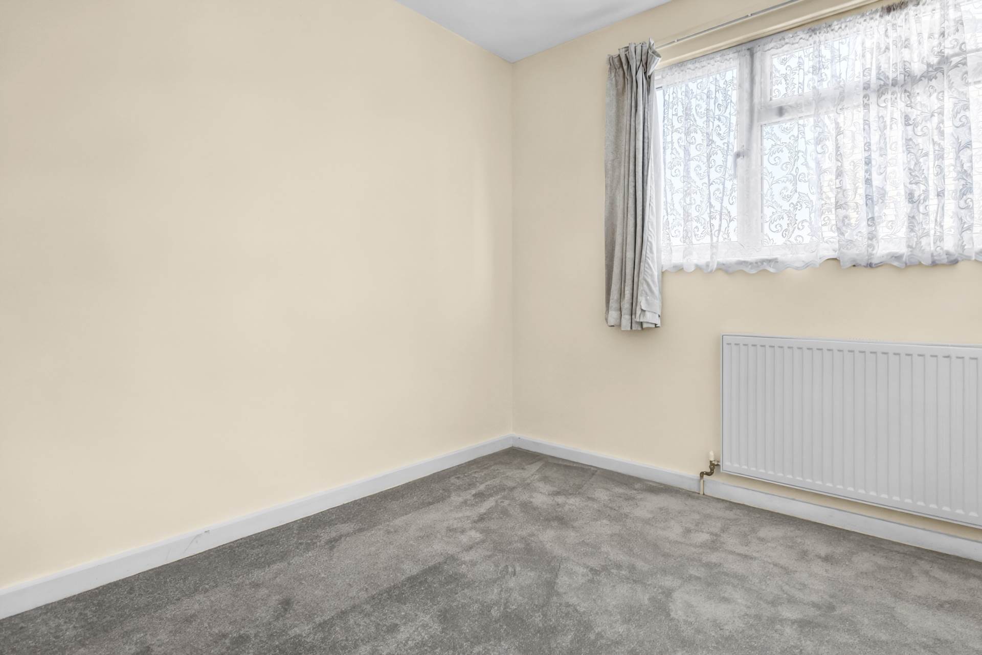 Additional Property Image 3 bedroom Terraced to rent in Bracknell 9