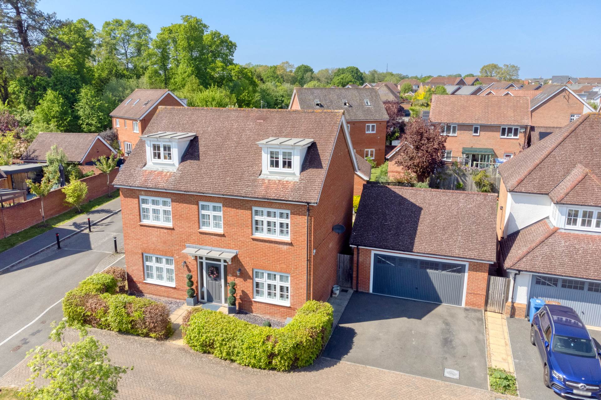 Additional Property Image 5 bedroom Detached for sale in Bracknell 17