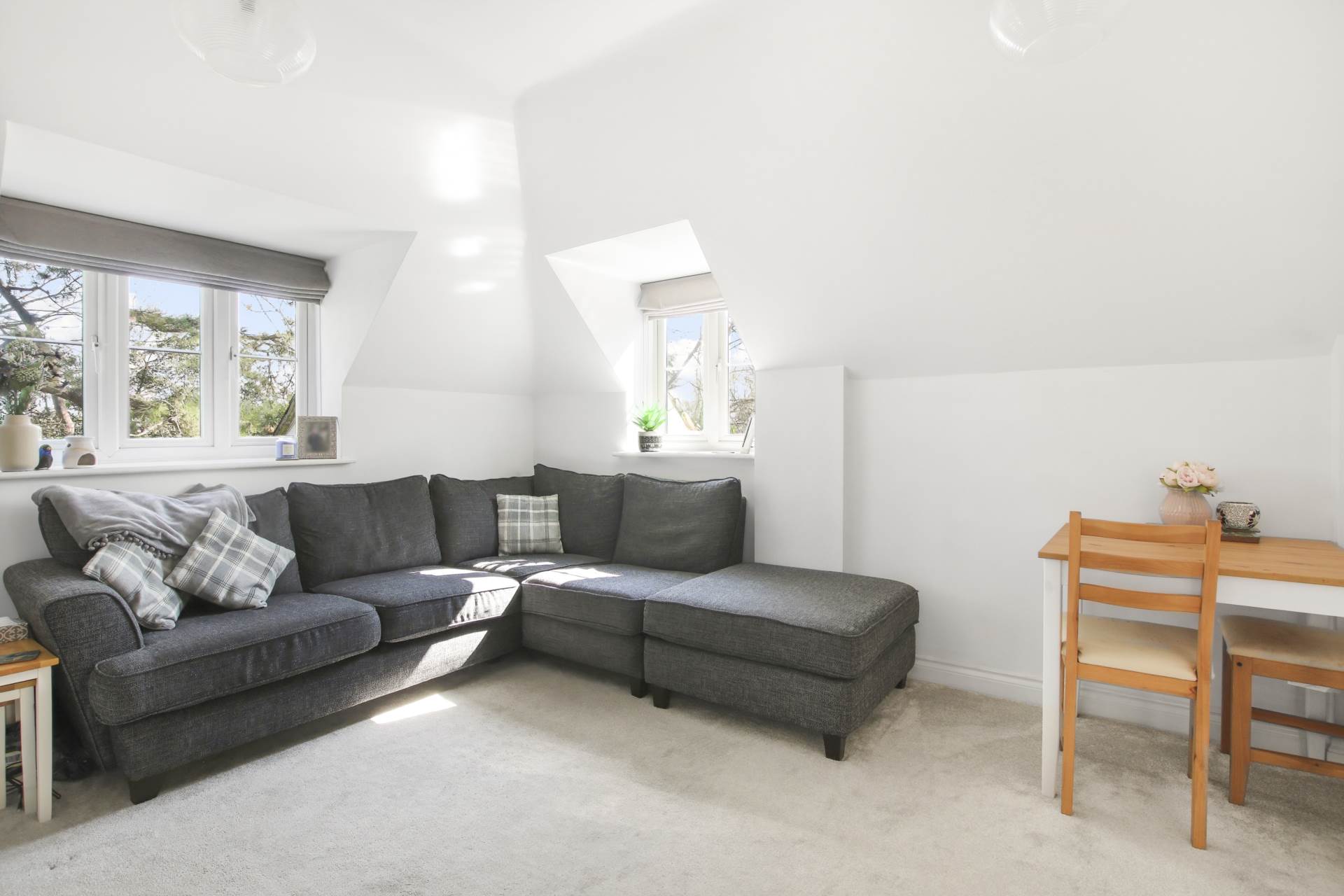 Additional Property Image 2 bedroom Apartment for sale in Bracknell 5