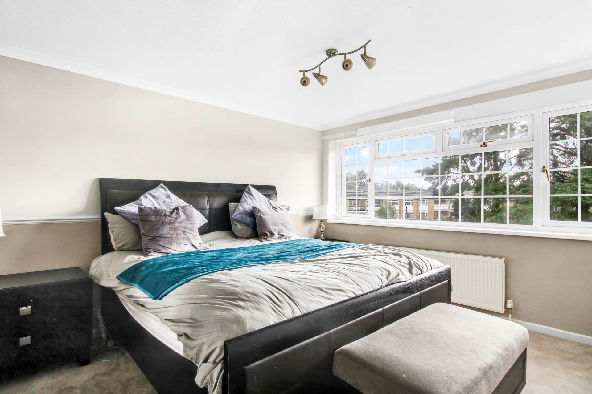 Additional Property Image 3 bedroom End of Terrace for sale in Bracknell 8