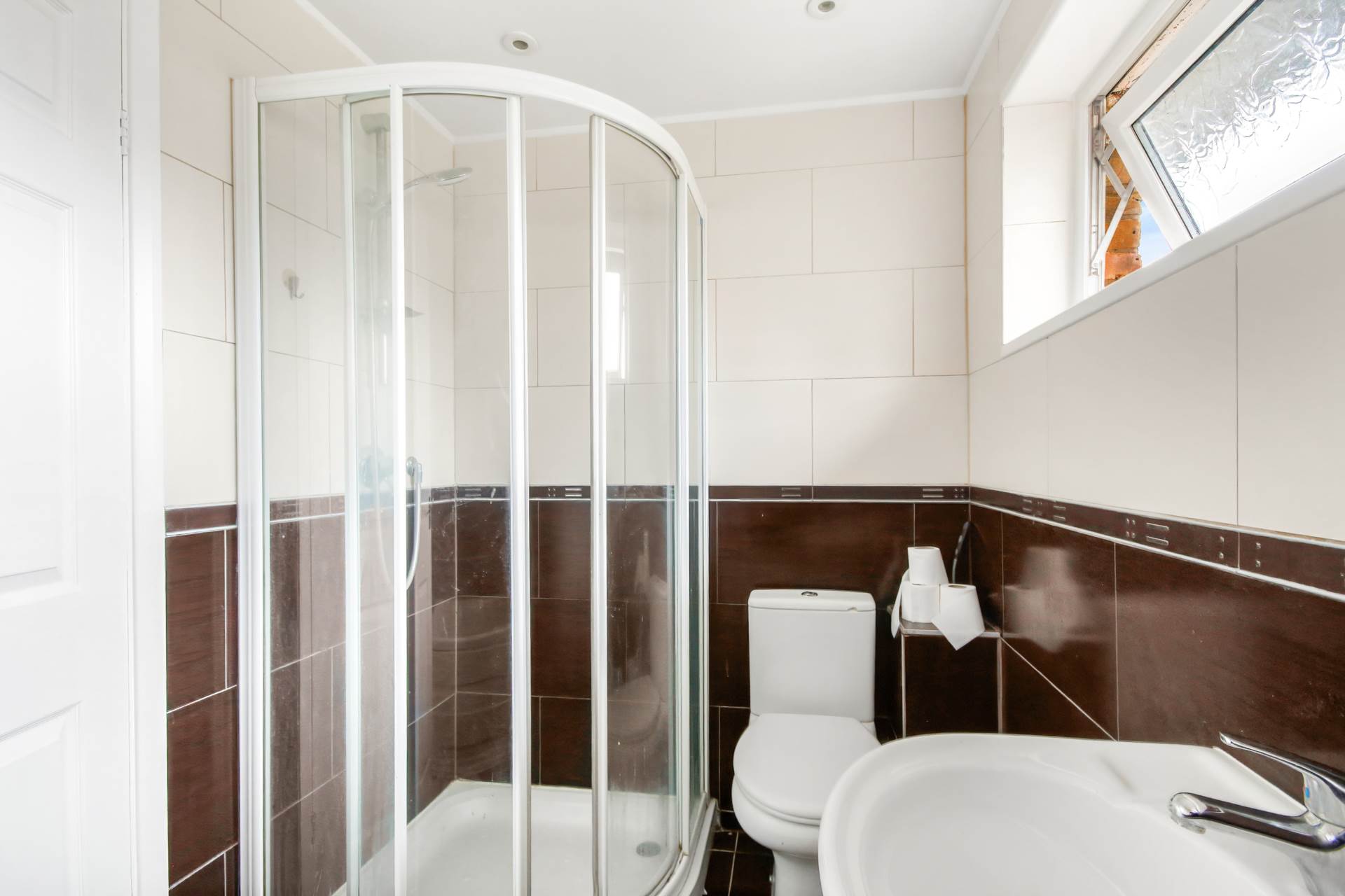 Additional Property Image 3 bedroom End of Terrace for sale in Bracknell 10