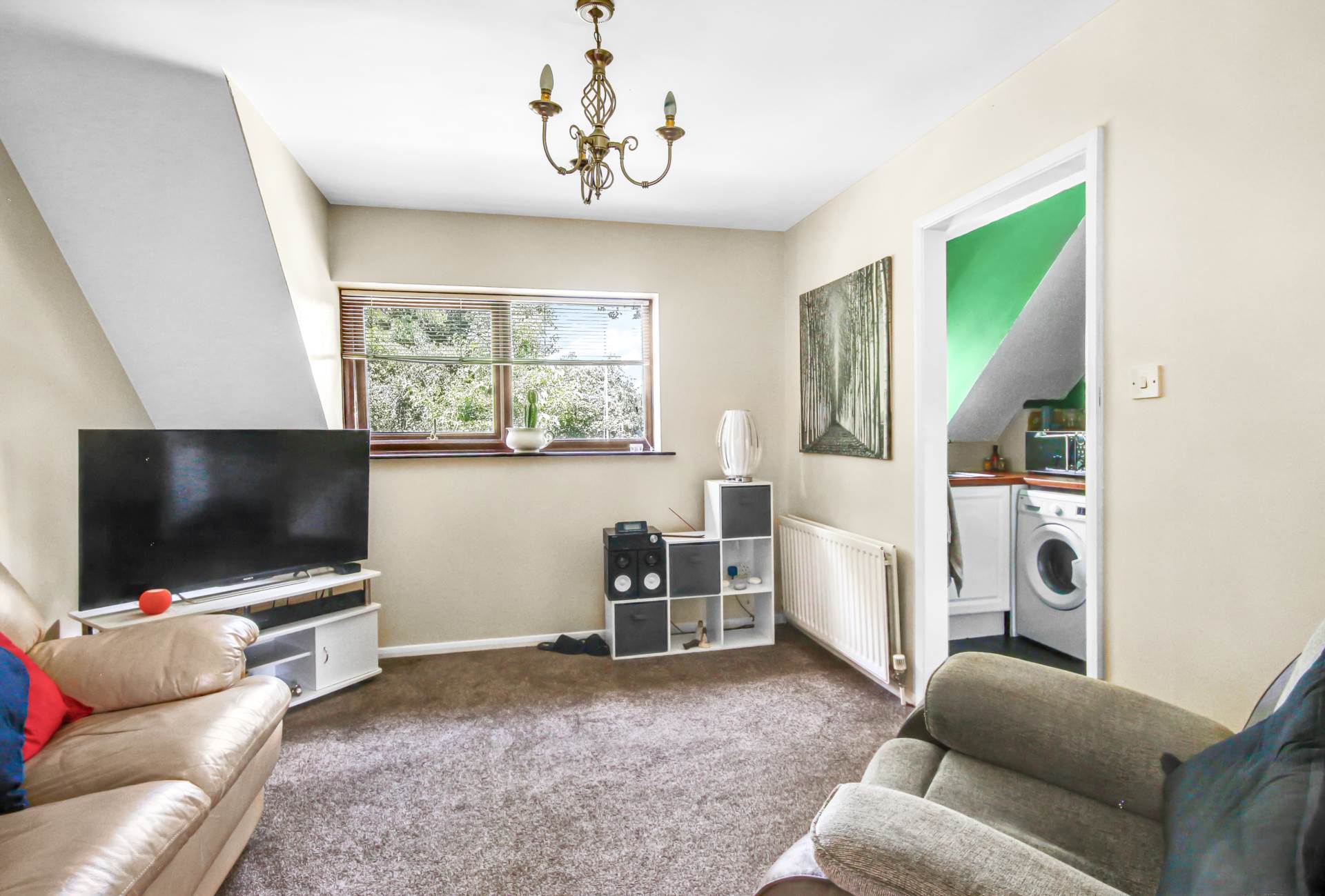 Additional Property Image 1 bedroom Maisonette for sale in Bracknell 4