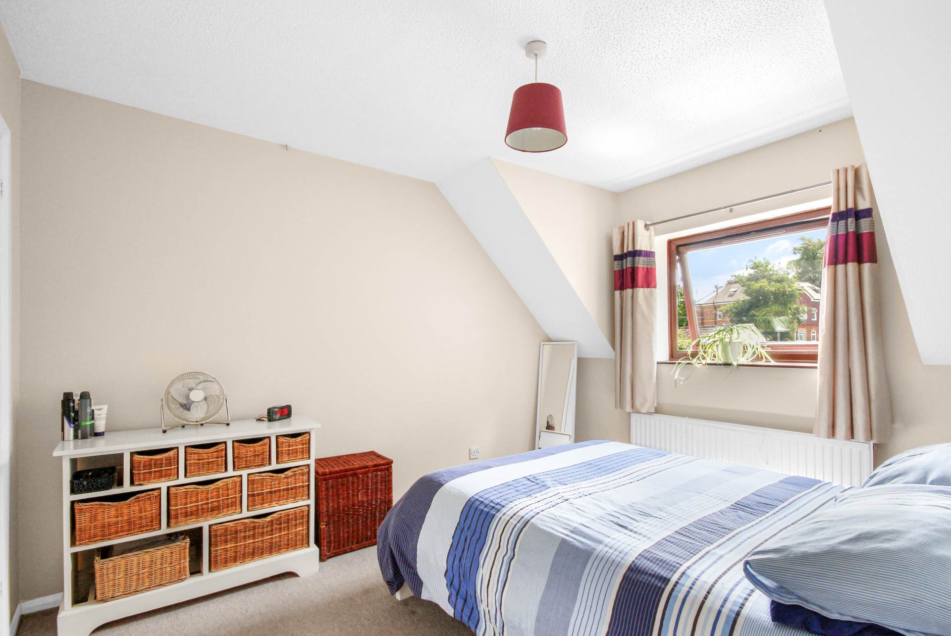 Additional Property Image 1 bedroom Maisonette for sale in Bracknell 5