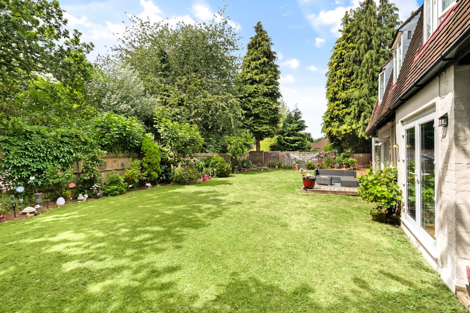 Additional Property Image 3 bedroom Detached for sale in Bracknell 2