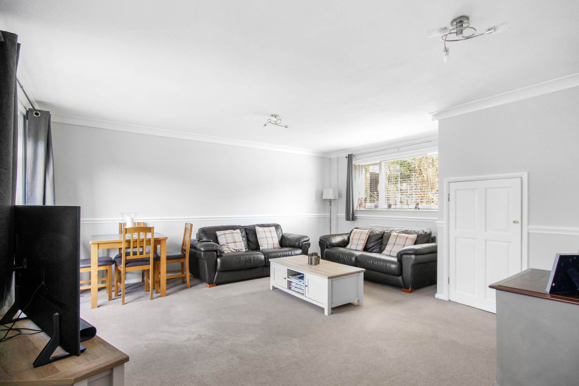 Additional Property Image 3 bedroom Terraced for sale in Bracknell 4