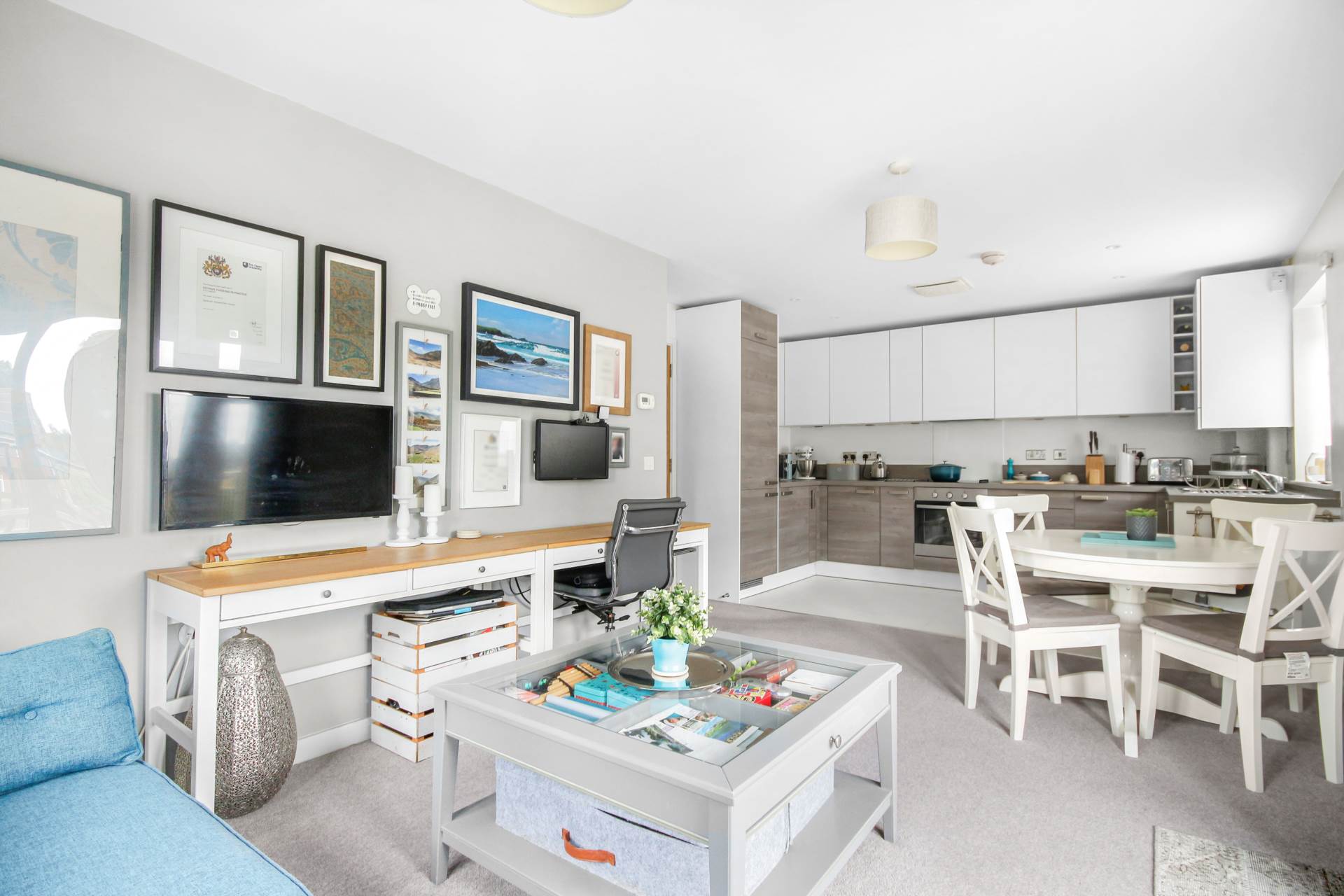 Additional Property Image 2 bedroom Apartment for sale in Bracknell 2