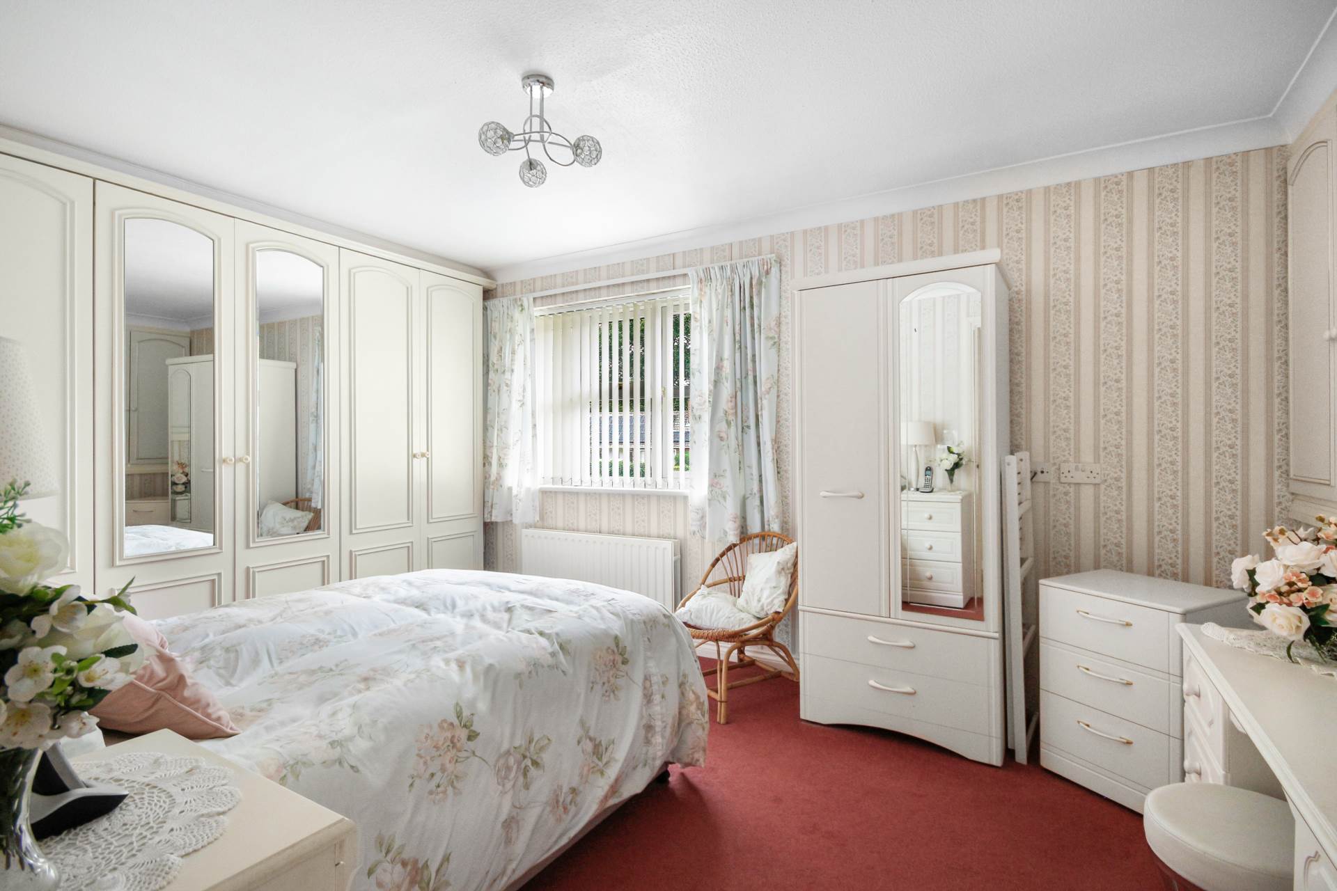 Additional Property Image 1 bedroom Maisonette for sale in Bracknell 5