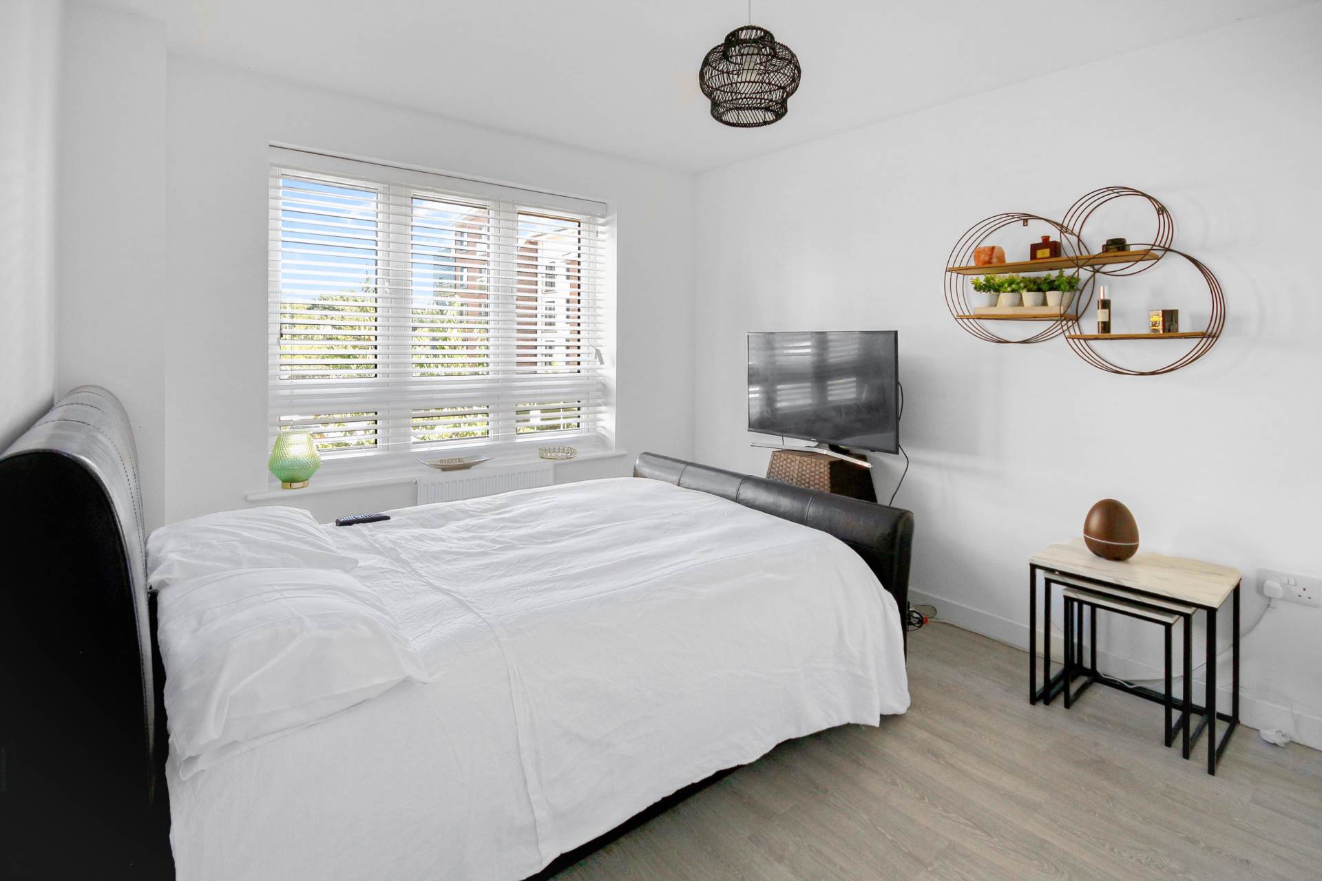 Additional Property Image 4 bedroom Semi Detached to rent in Bracknell 4