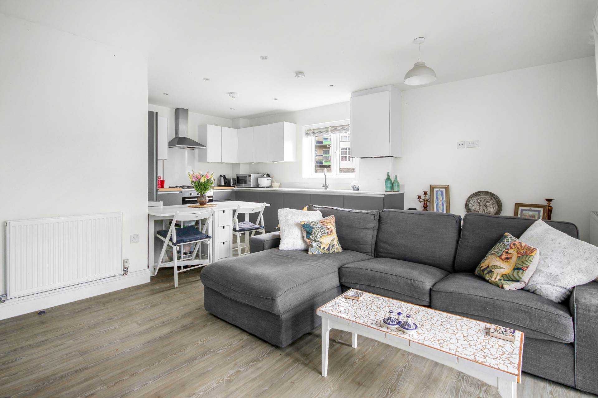 Additional Property Image 2 bedroom Apartment for sale in Bracknell 4