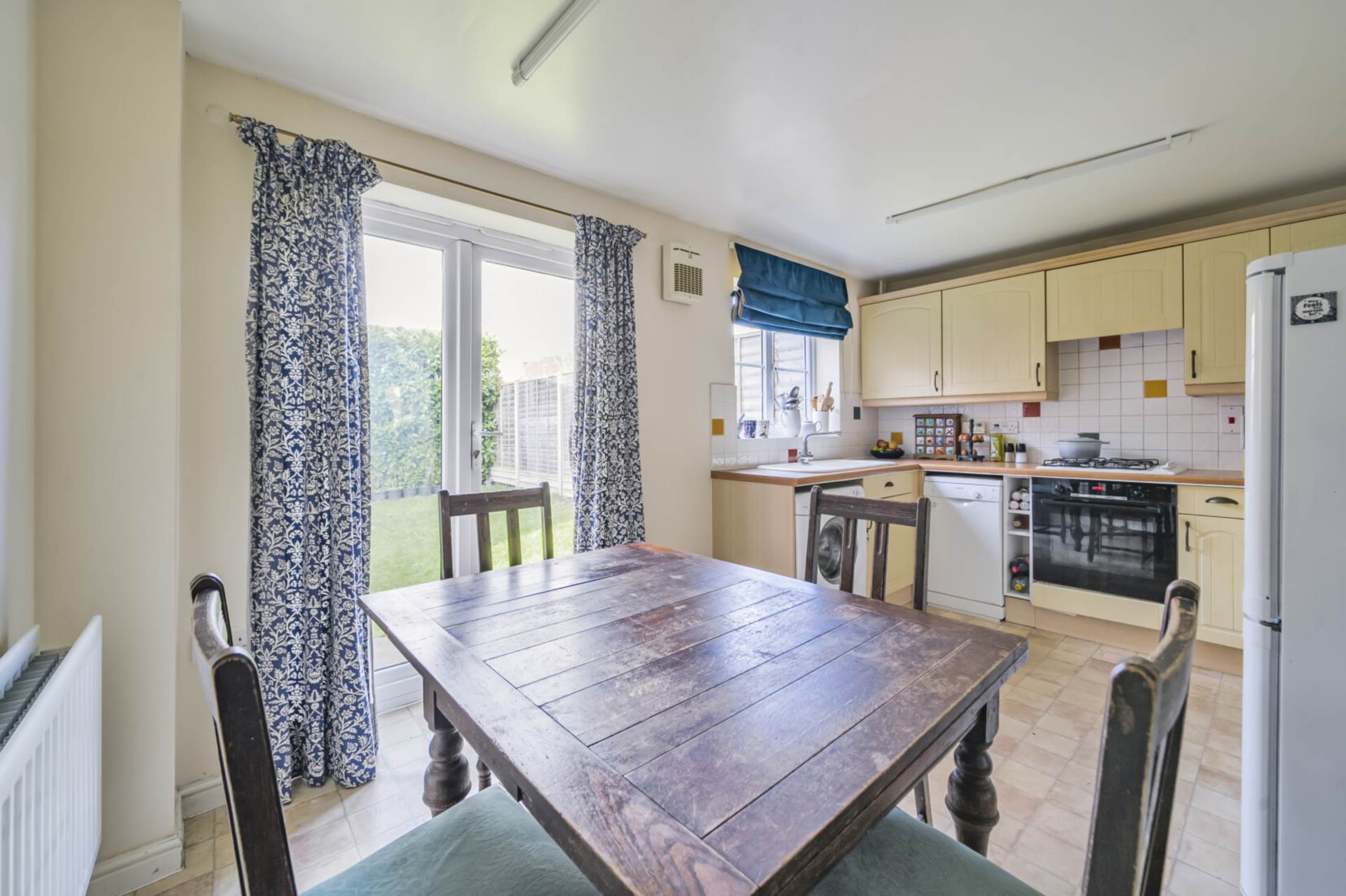 Additional Property Image 3 bedroom Semi Detached for sale in Bracknell 4