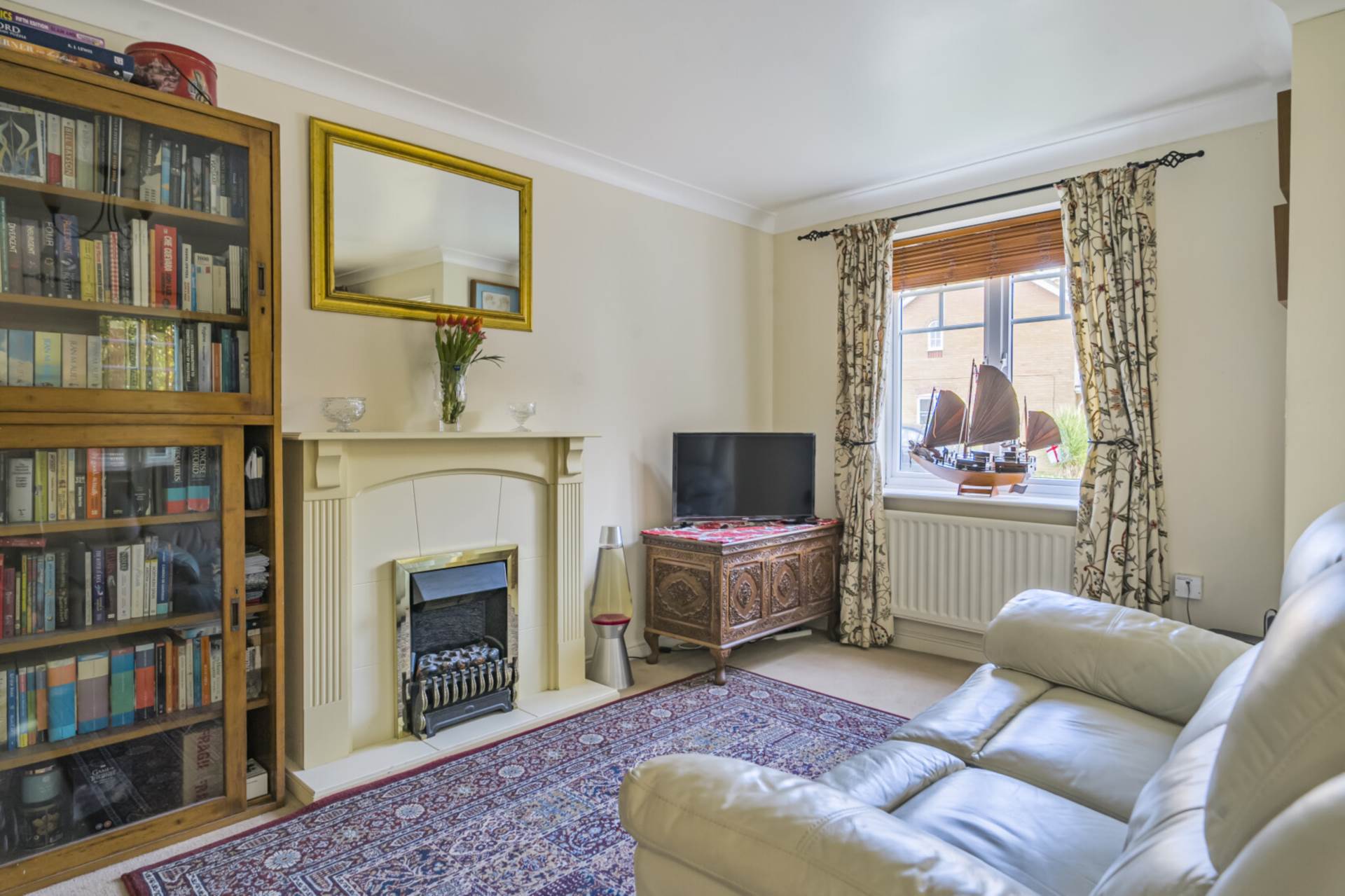 Additional Property Image 3 bedroom Semi Detached for sale in Bracknell 6