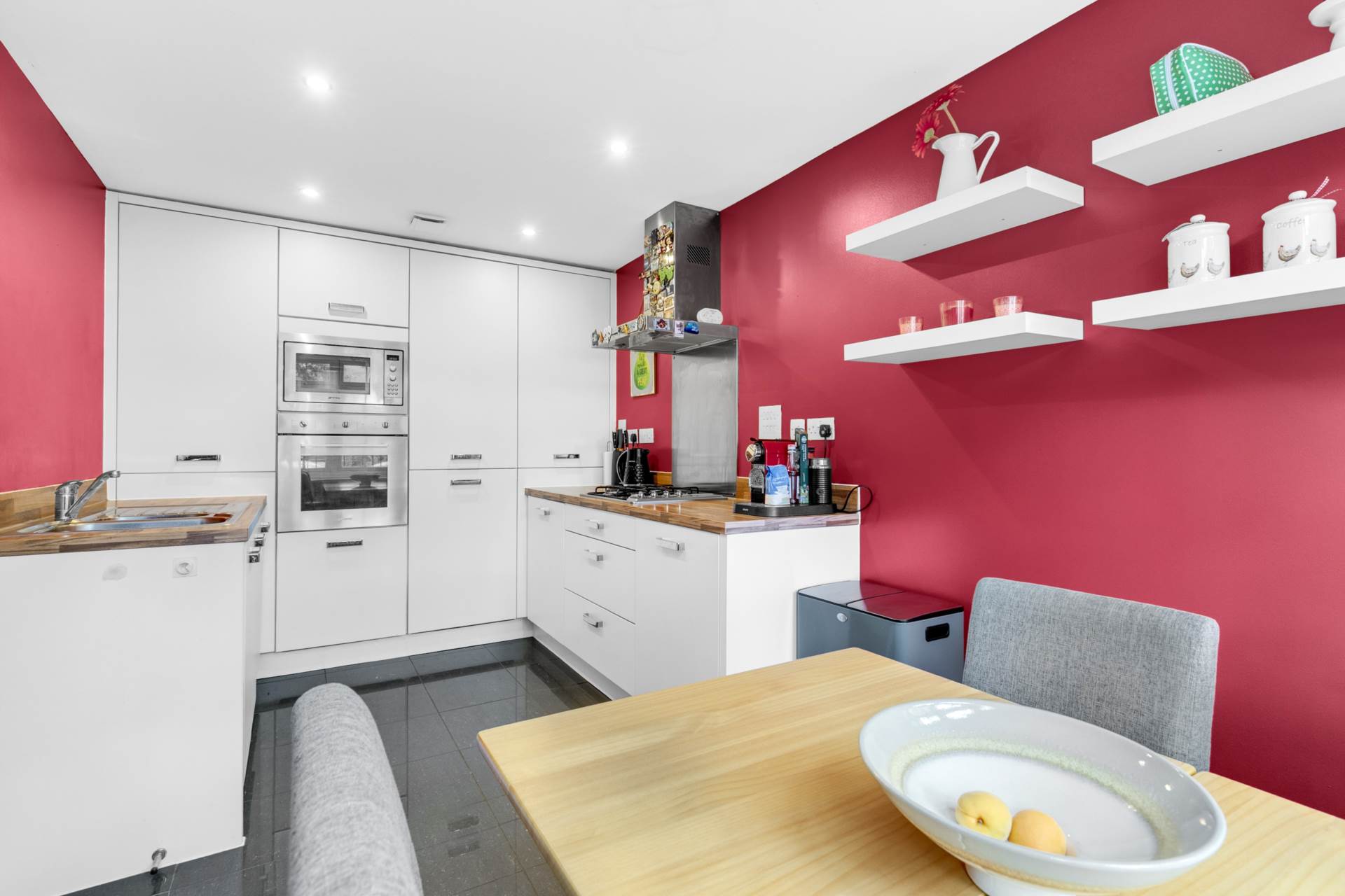 Additional Property Image 3 bedroom Semi Detached for sale in Bracknell 2