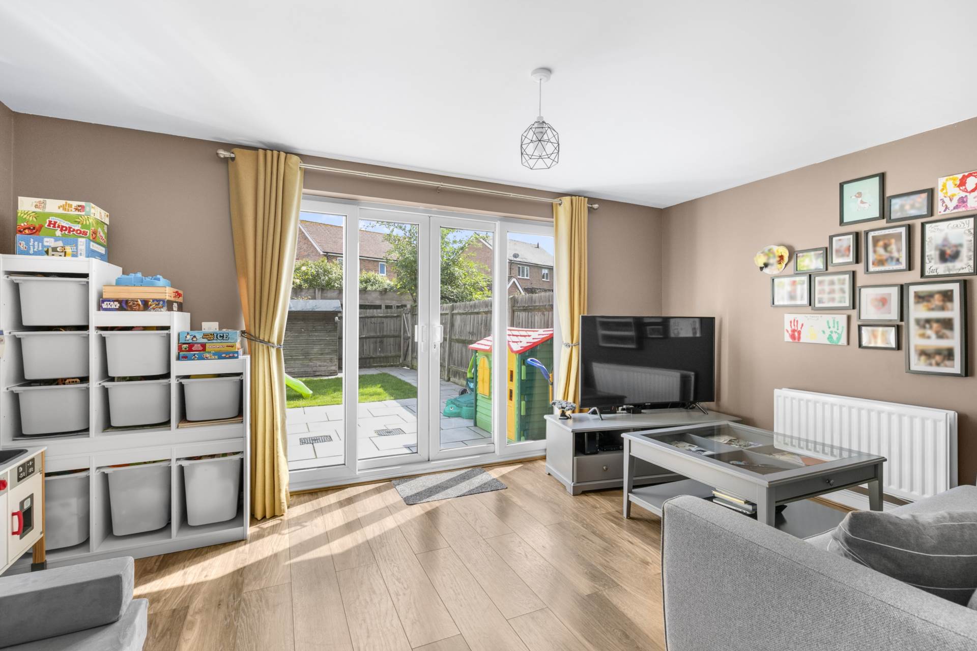 Additional Property Image 3 bedroom Semi Detached for sale in Bracknell 5