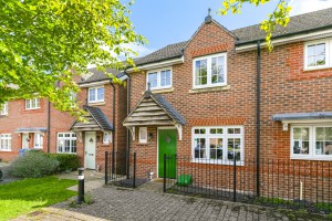 3 bedroom Semi Detached for sale in Bracknell