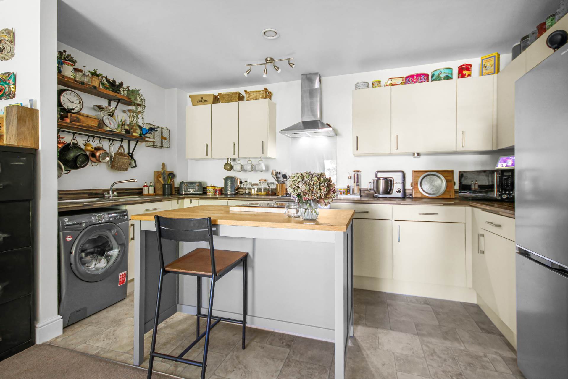 Additional Property Image 2 bedroom Apartment for sale in Bracknell 4