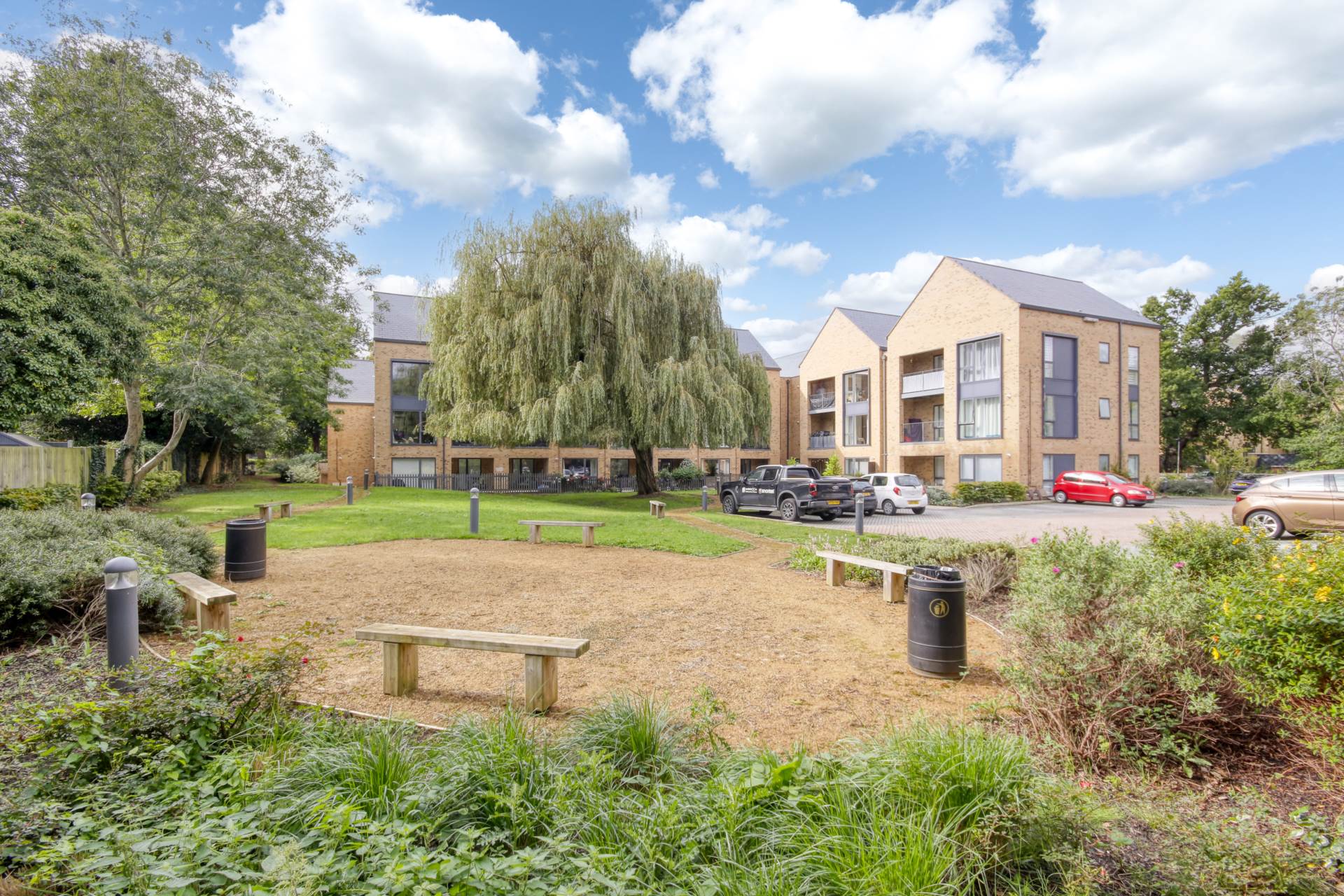 Additional Property Image 2 bedroom Apartment for sale in Bracknell 10